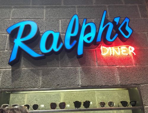 1 χρόνος Ralph’s Diner!